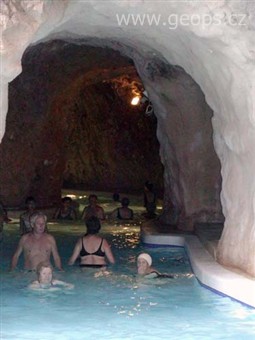 wellness víkendy, wellness pobyty - 3892_Tapolca - jeskynní lázně v Miškolci 2.jpg