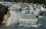 Termální lázně a wellness - Itálie - Itálie - Toskánsko - přírodní sirné travertinové lázně Saturnia s možností koupání