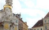 lázně Baden - Rakousko - Baden - barokní morový sloup na náměstí z roku 1713