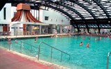lázně Harkány - Maďarsko - Harkány - termální lázně, areál obsahuje otevřené i kryté bazény s termální vodou, perličkové koupele, saunu, odpočívárnu