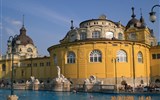 Termální lázně a wellness - Maďarsko - Maďarsko - Budapešť -  termální lázně Szechényi, secesní stavba moderně renovovaná